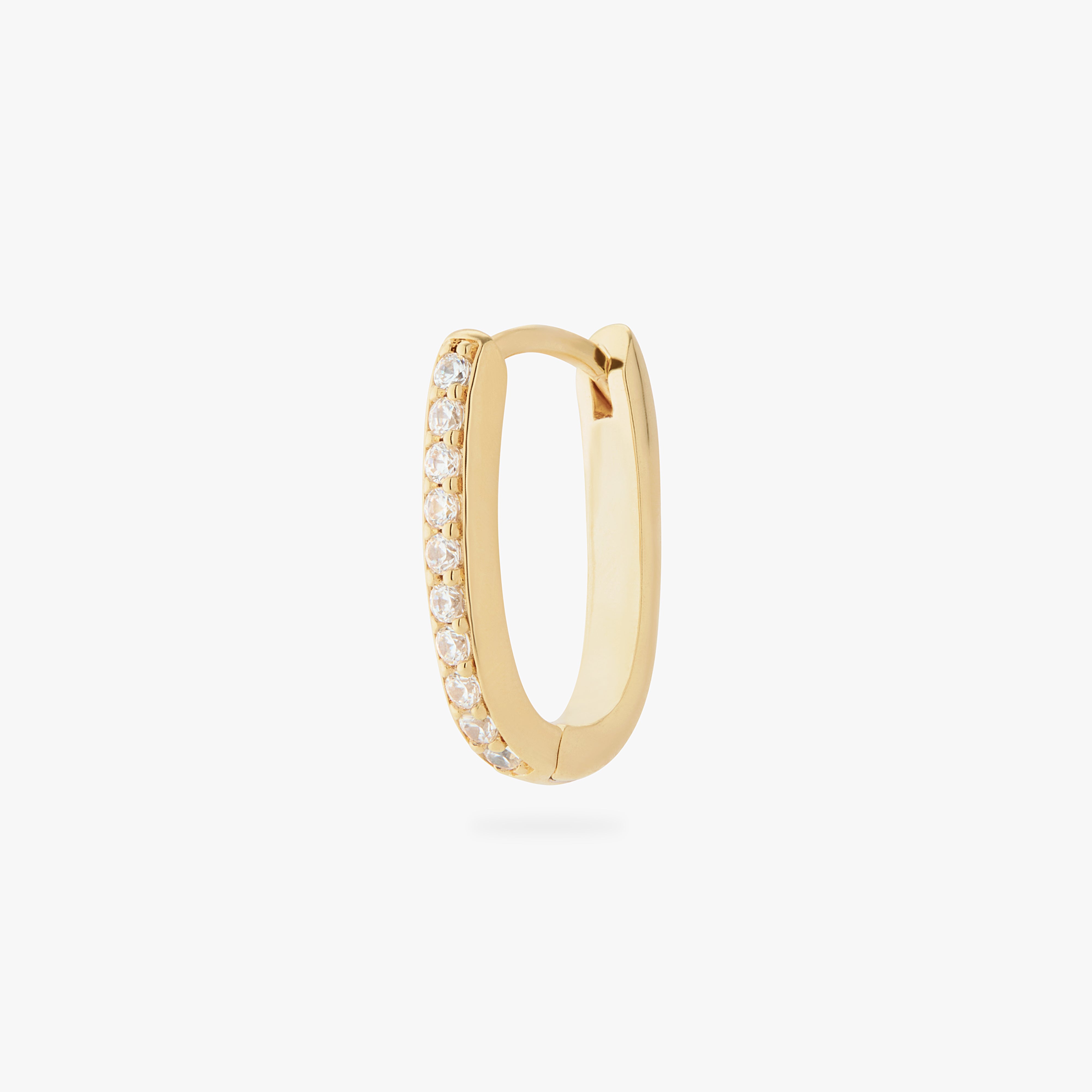 Alternative view of Medium Pave Oval Hoop